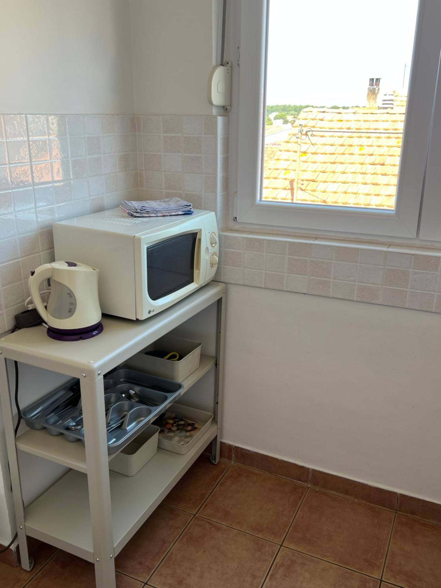 Apartmani Maksan Pakoštane Exterior foto